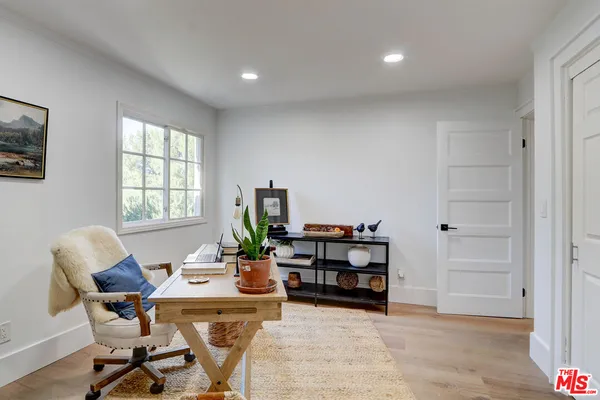 $14,495 | 456 McKnight Road, Newbury Park, CA 91320