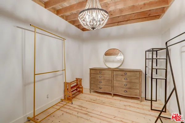 $14,495 | 456 McKnight Road, Newbury Park, CA 91320