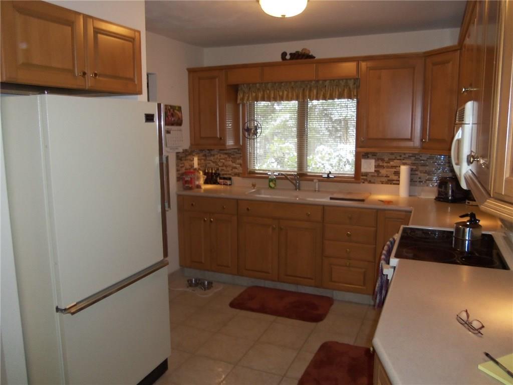 881 Quaker Church Road Perryopolis, PA 15473 - Photo 3 of 21