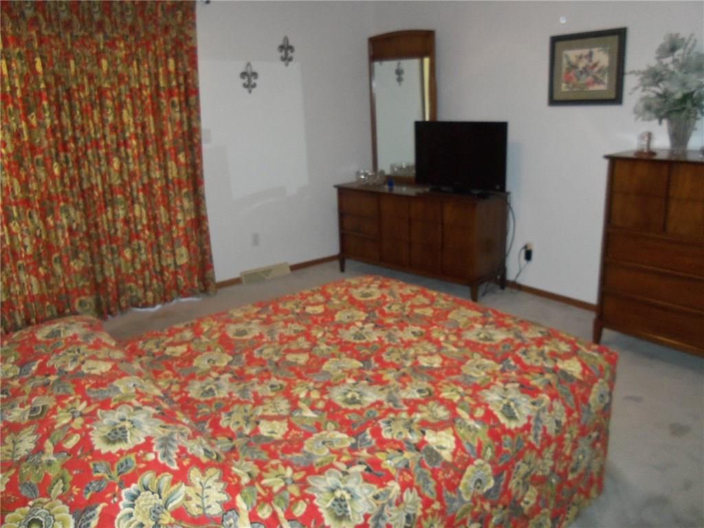 881 Quaker Church Road Perryopolis, PA 15473 - Photo 8 of 21