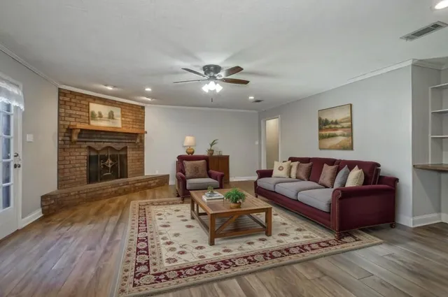 $375,000 | 426 River Oaks Drive, Luling, LA 70070