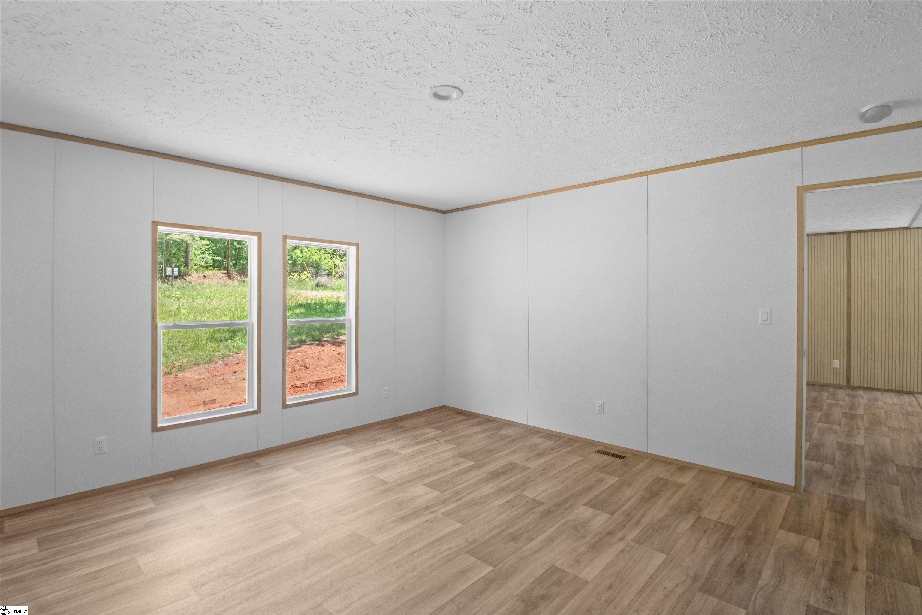 242 Black Bottom Road Liberty, SC 29657 - Photo 23 of 40
