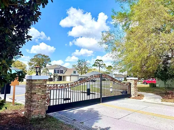 $327,000 | 2709 Southeast 45th Avenue, Ocala, FL 34480