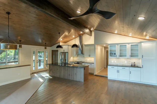 $849,900 | 16296 Tower Road, Brainerd, MN 56401