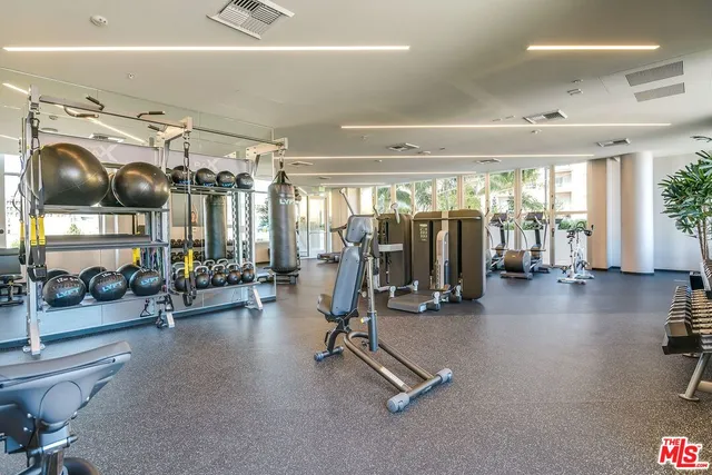 $1,349,000 | 1050 South Grand Avenue, Unit 901, Los Angeles, CA 90015