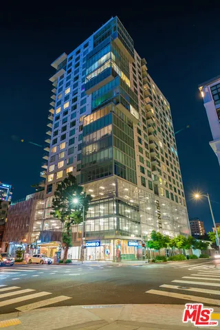 $1,349,000 | 1050 South Grand Avenue, Unit 901, Los Angeles, CA 90015