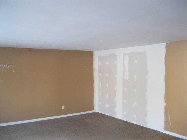157 Curtis Street Delaware, OH 43015 - Photo 3 of 12