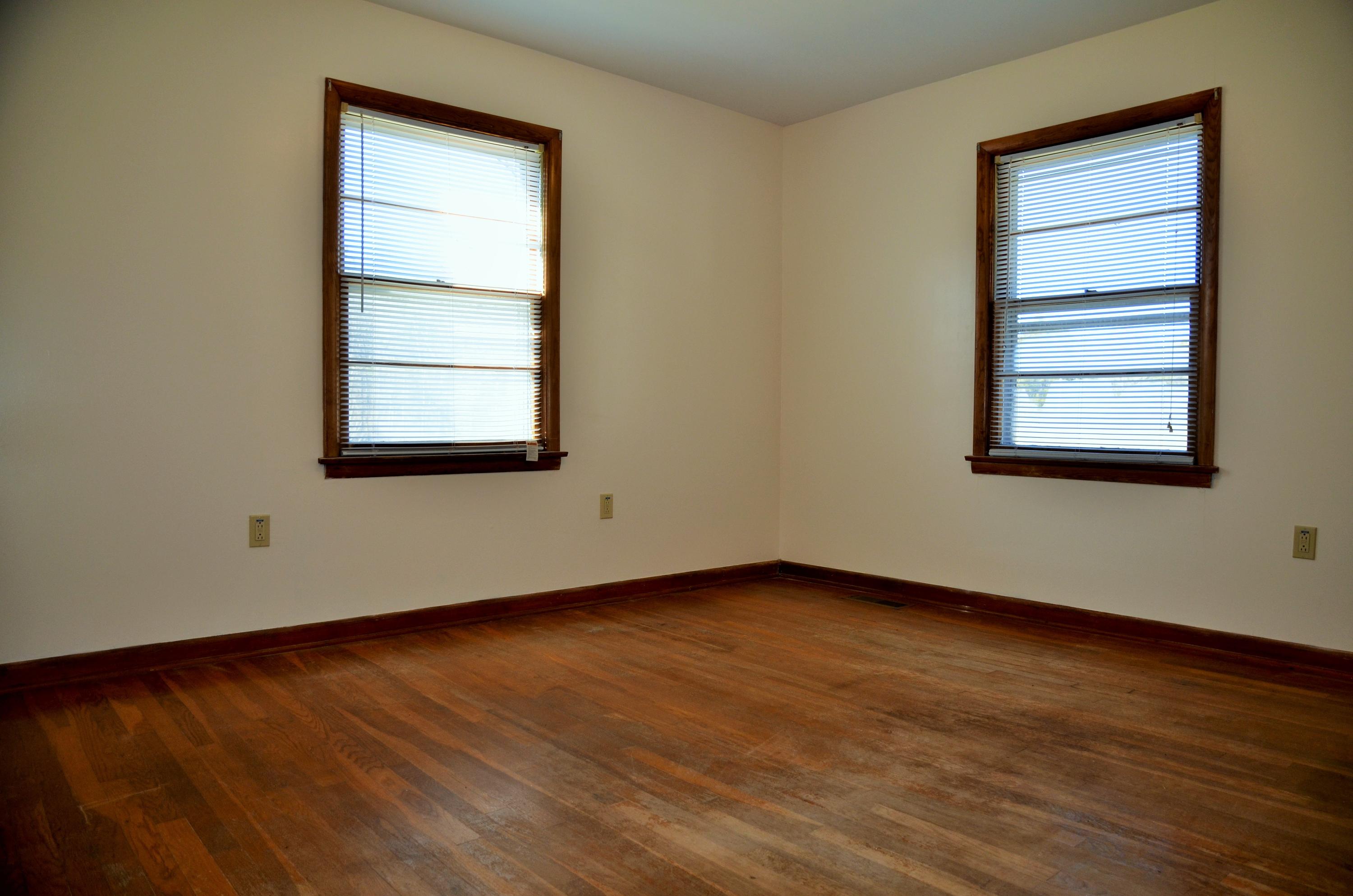 8101 Corryton Luttrell Road Corryton, TN 37721 - Photo 12 of 19 2nd Bedroom