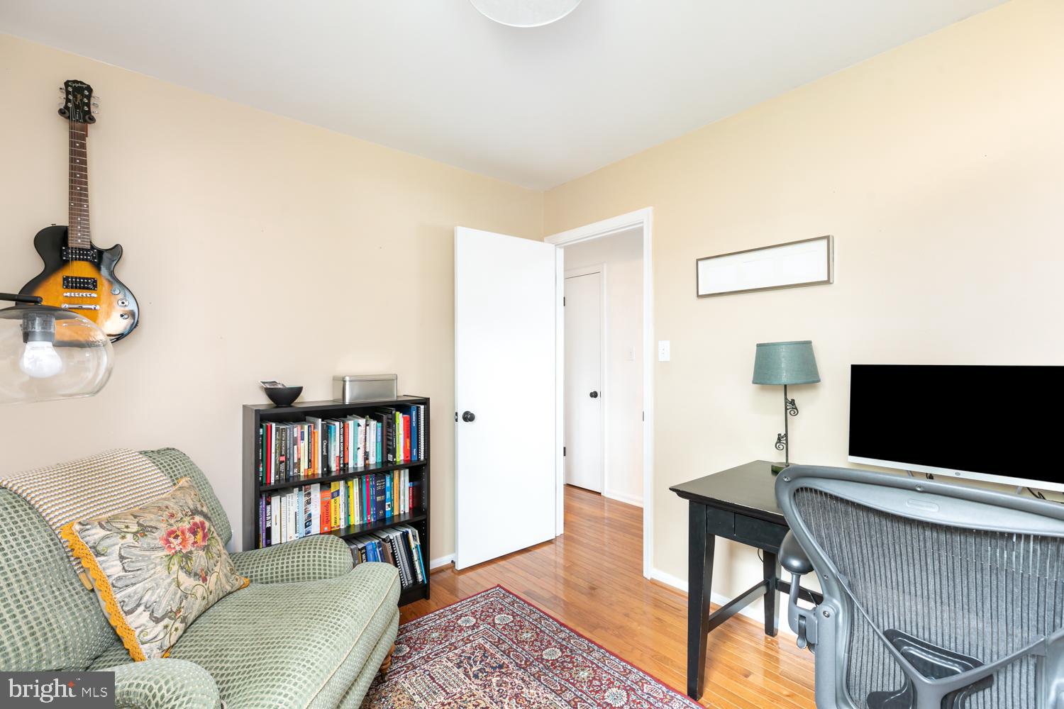 6893 Chelsea Road McLean, VA 22101 - Photo 15 of 33 Gallery Image 15