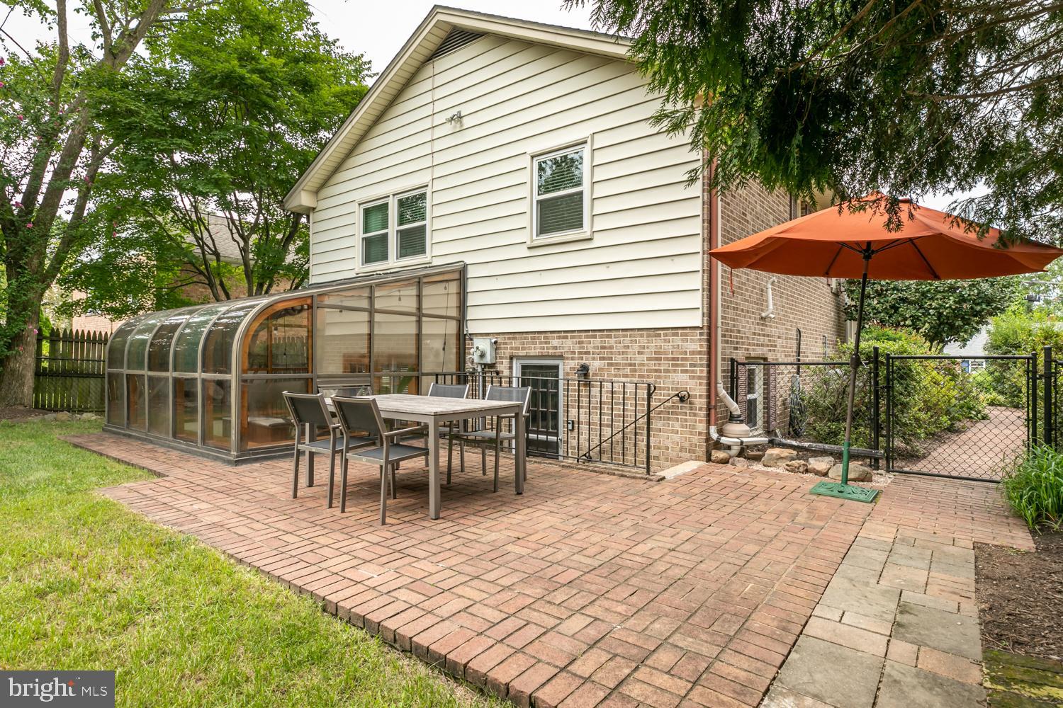 6893 Chelsea Road McLean, VA 22101 - Photo 28 of 33 Gallery Image 28