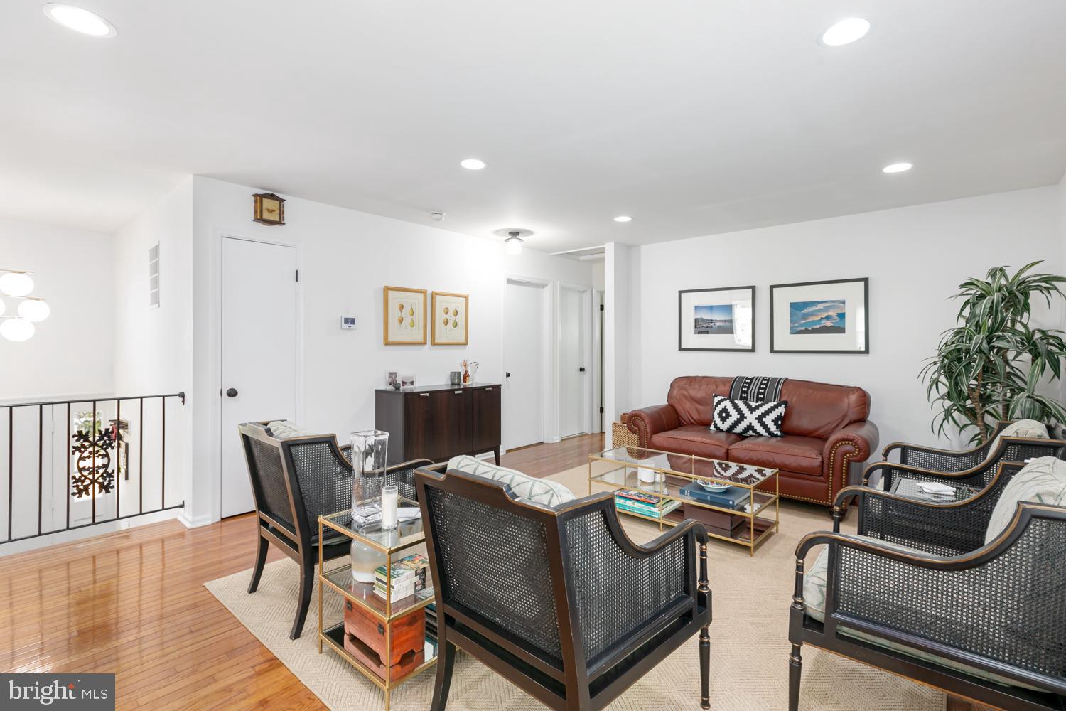 6893 Chelsea Road McLean, VA 22101 - Photo 4 of 33 Gallery Image 4