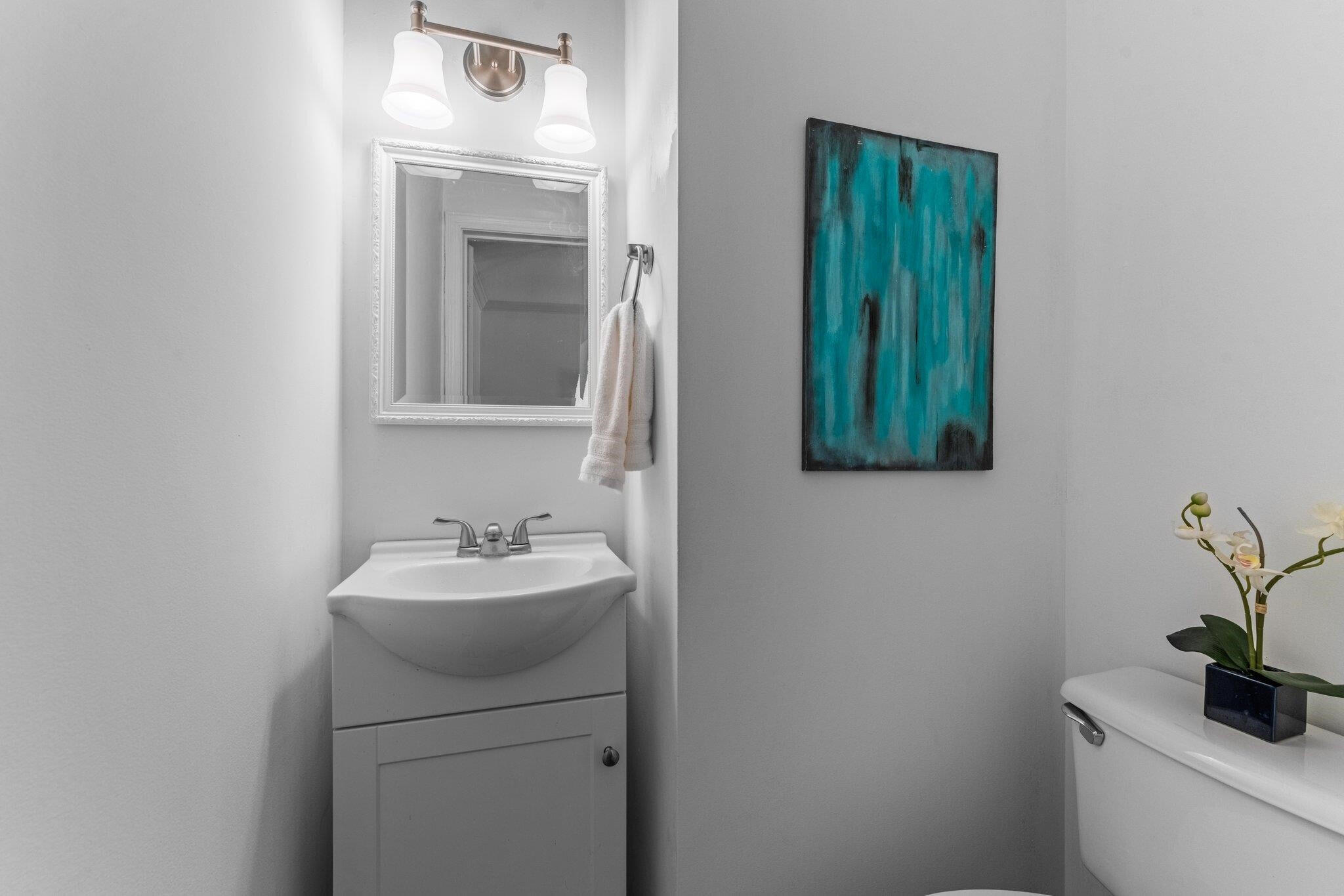 3743 Yorktown Place Raleigh, NC 27609 - Photo 13 of 32 Photo 13