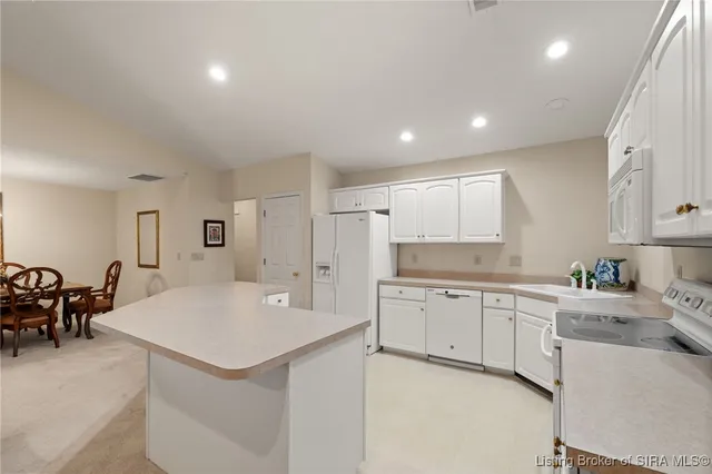 $260,000 | 102 Crown Court, New Albany, IN 47150