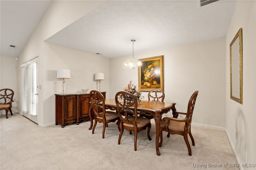 102 Crown Court New Albany, IN 47150 - Photo 18 of 38