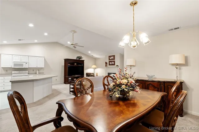 $260,000 | 102 Crown Court, New Albany, IN 47150