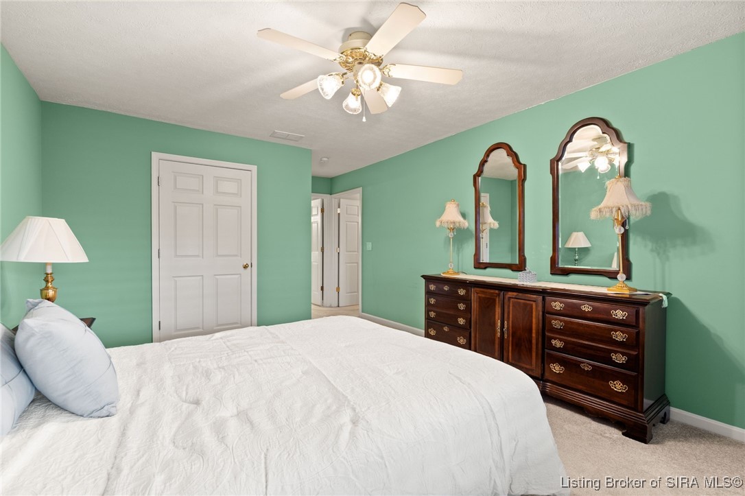 102 Crown Court New Albany, IN 47150 - Photo 24 of 38