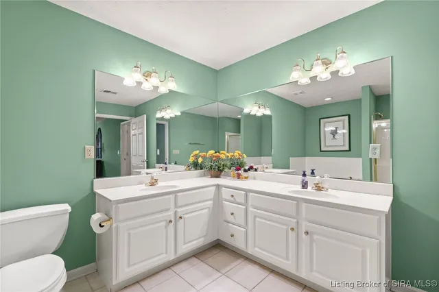 $260,000 | 102 Crown Court, New Albany, IN 47150