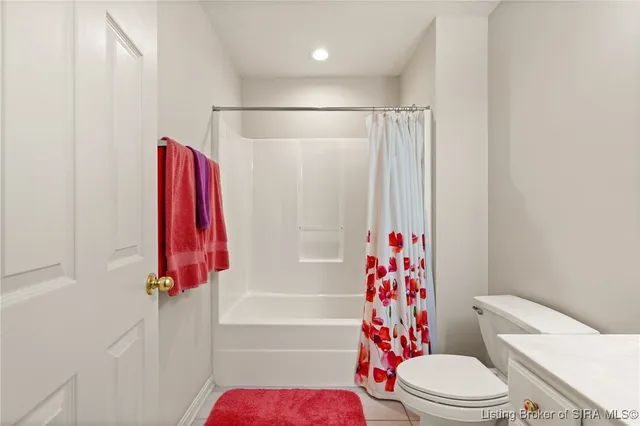 $260,000 | 102 Crown Court, New Albany, IN 47150