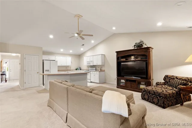 $260,000 | 102 Crown Court, New Albany, IN 47150