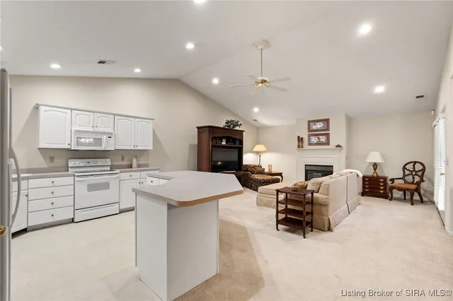 $260,000 | 102 Crown Court, New Albany, IN 47150