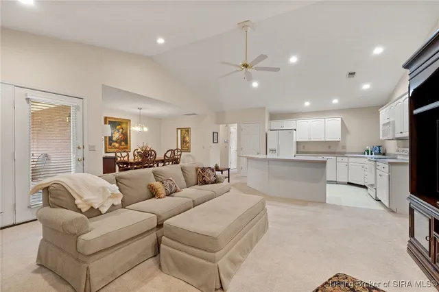 $260,000 | 102 Crown Court, New Albany, IN 47150