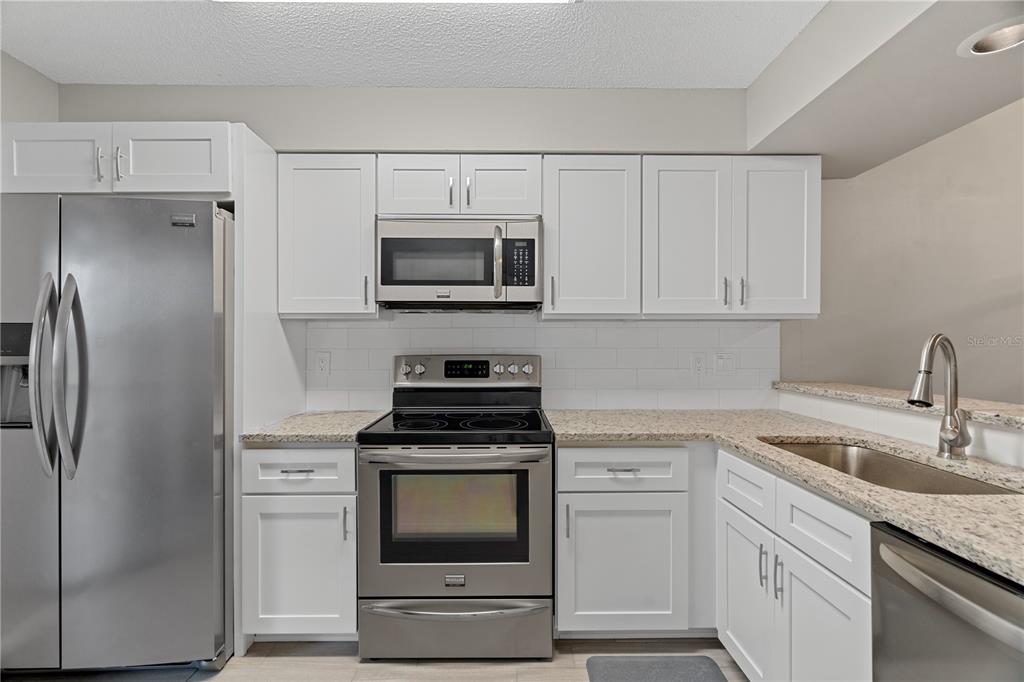 6700 Spring Flower Drive, Unit 21 New Port Richey, FL 34653 - Photo 2 of 21 Gallery Image 2