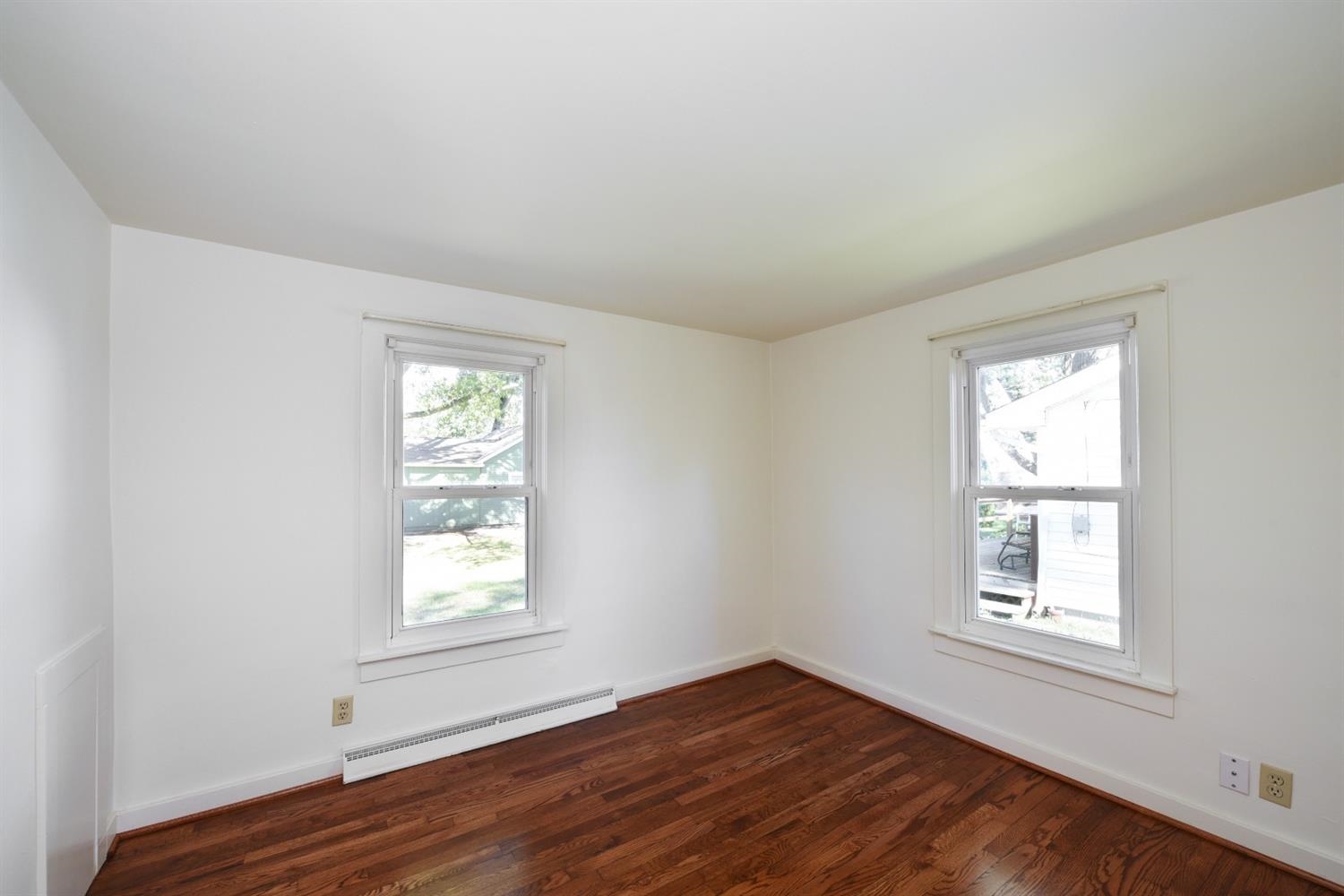 1109 McCord Road Valparaiso, IN 46383 - Photo 6 of 10 1500x1000