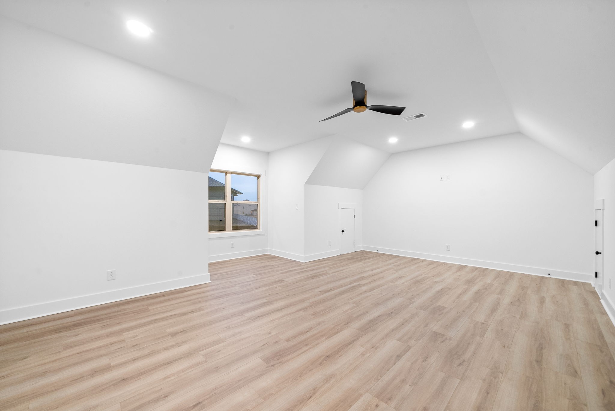 414 Blue Rdg Court Clarksville, TN 37043 - Photo 64 of 71 Gallery Image 64