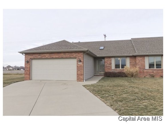 2700 Amelia Court Springfield, IL 62711 - Photo 1 of 15 Gallery Image 1