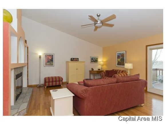 2700 Amelia Court Springfield, IL 62711 - Photo 4 of 15 Gallery Image 4