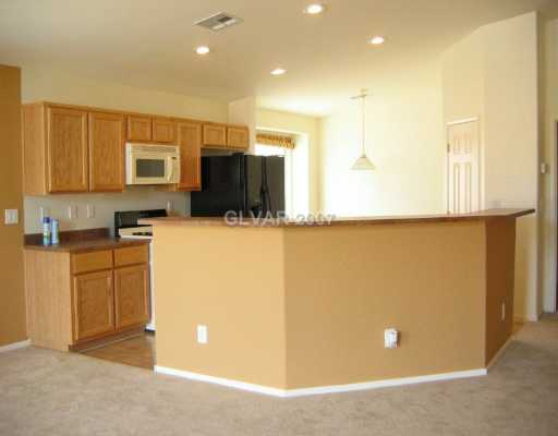 2294 Chestnut Ranch Avenue Henderson, NV 89052 - Photo 2 of 7 Kitchen.