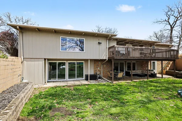 $500,000 | 161 Lynwood Lane, Battle Creek, MI 49015