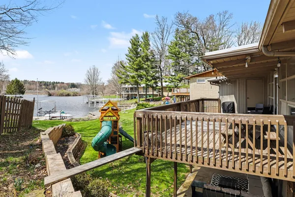 $500,000 | 161 Lynwood Lane, Battle Creek, MI 49015