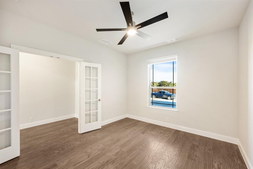 2301 Christopher Road Mansfield, TX 76063 - Photo 21 of 39