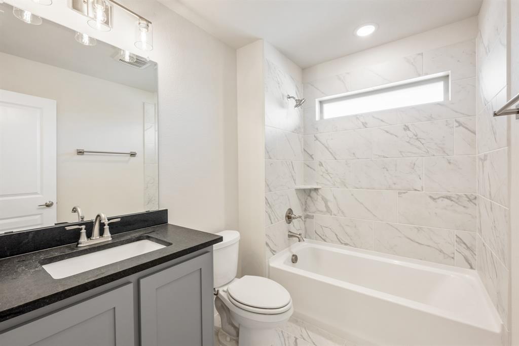 2301 Christopher Road Mansfield, TX 76063 - Photo 35 of 39