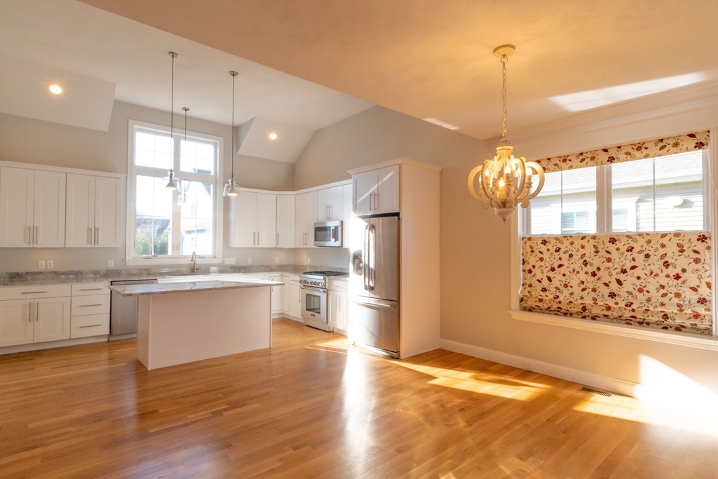 5 Flagstone Drive, Unit 5 Medway, MA 02053 - Photo 5 of 24