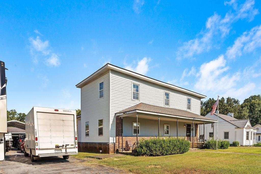 303 North Adair Street Clinton, SC 29325 - Photo 31 of 45