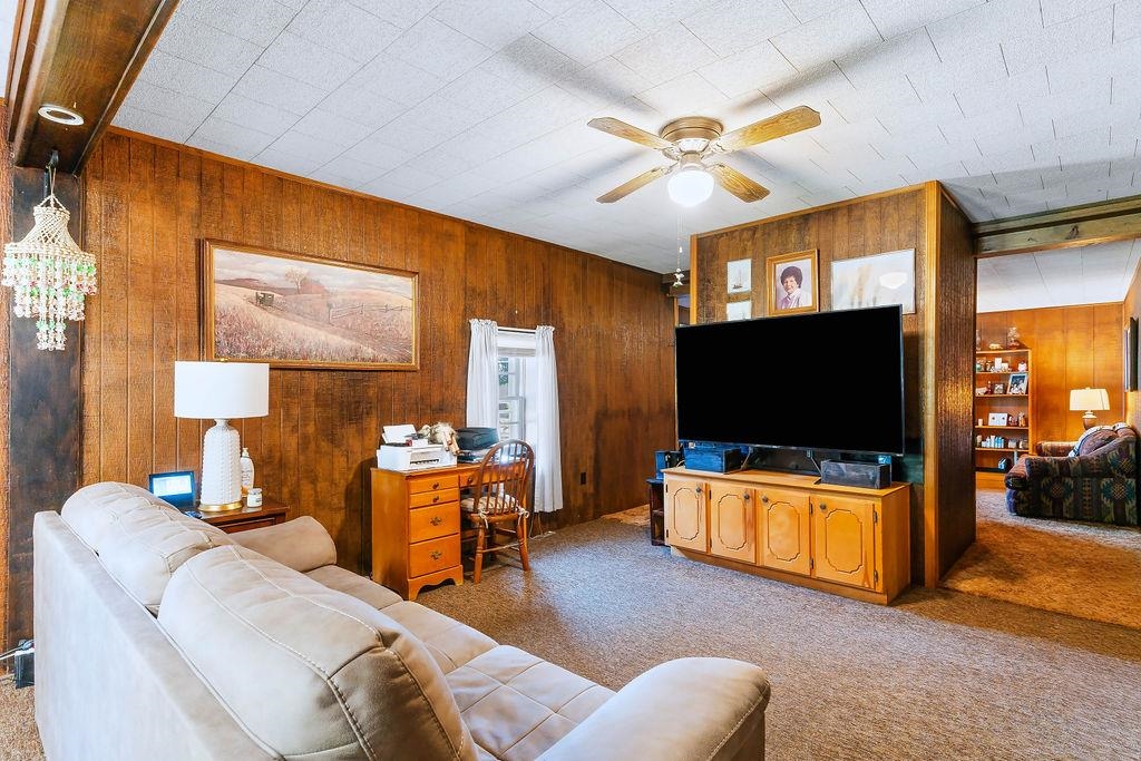 303 North Adair Street Clinton, SC 29325 - Photo 8 of 45