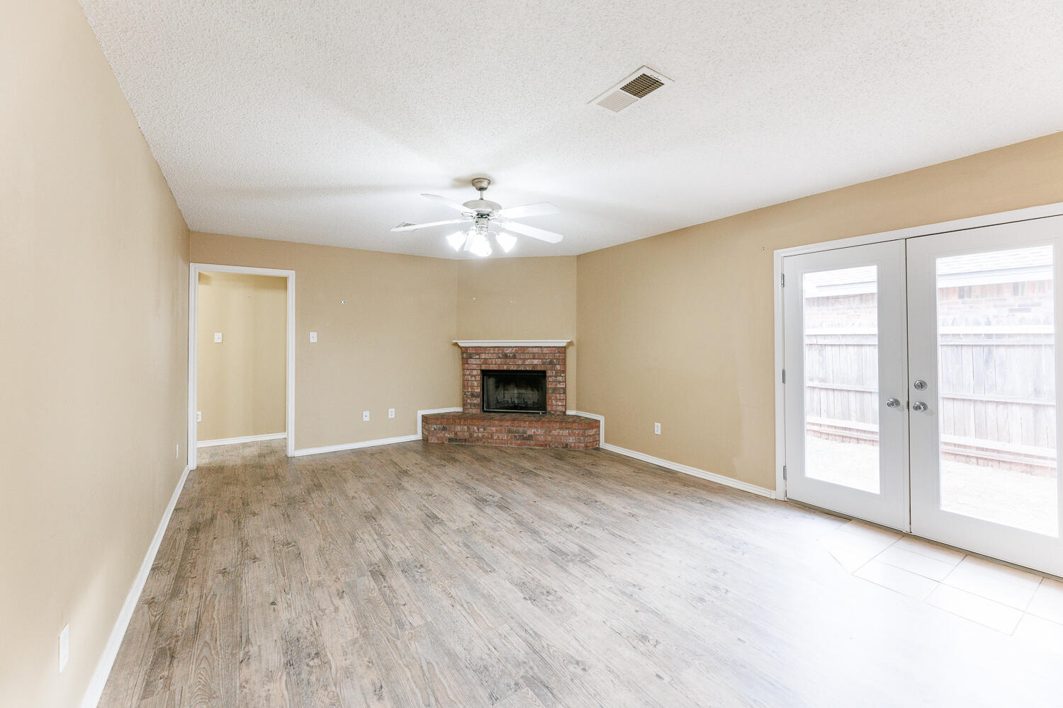 2804 106th Street Lubbock, TX 79423 - Photo 11 of 52 2804 106th-4