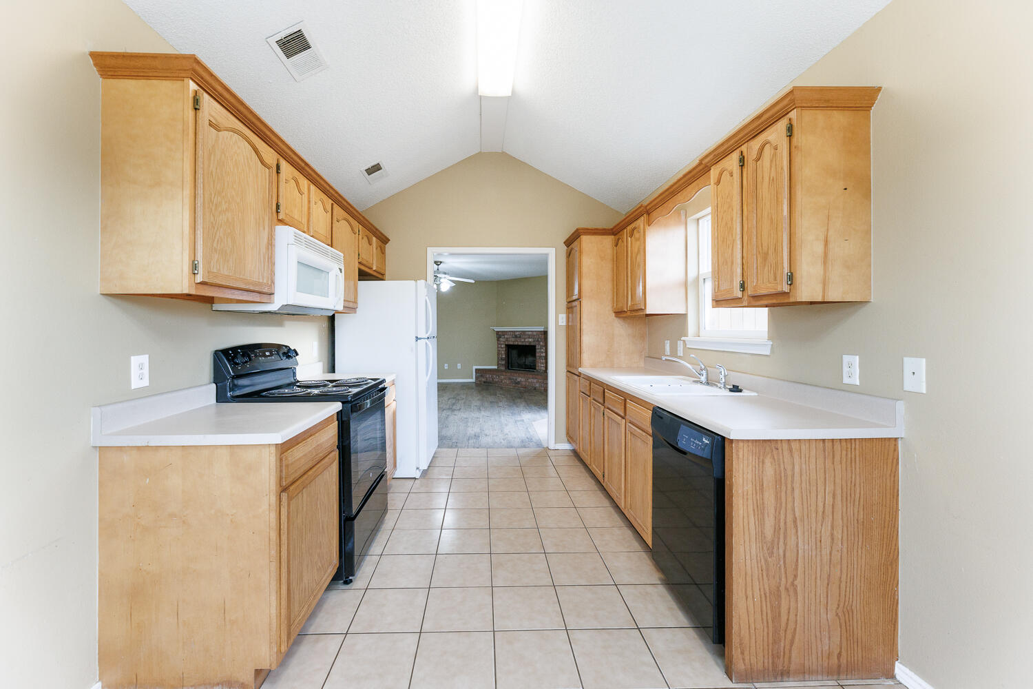 2804 106th Street Lubbock, TX 79423 - Photo 18 of 52 2804 106th-11