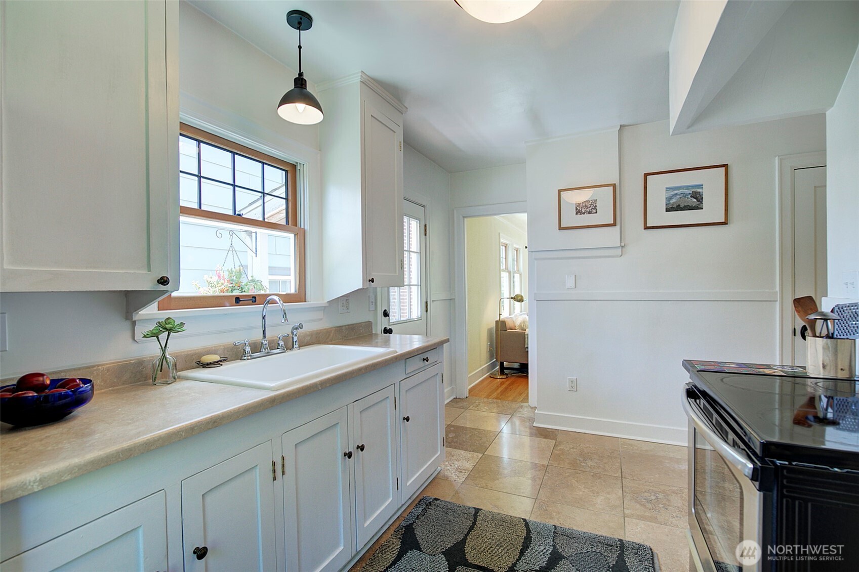 752 North 84th Street Seattle, WA 98103 - Photo 9 of 23 Gallery Image 9