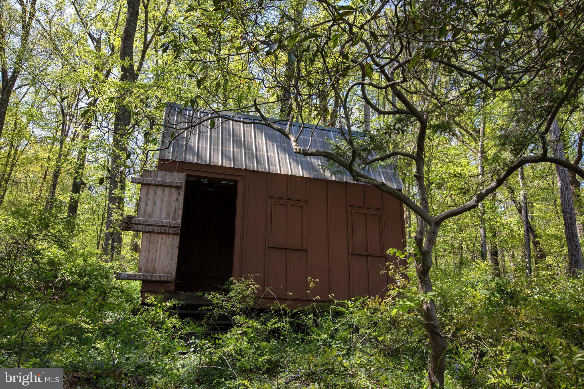 2957 River Road New Hope, PA 18938 - Photo 27 of 30 front view of a house with a trees