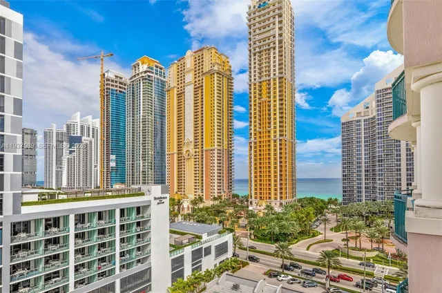 $4,900 | 17555 Atlantic Boulevard, Unit 607, Sunny Isles Beach, FL 33160