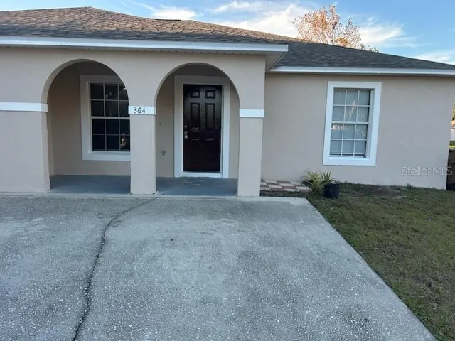 $1,500 | 364 Cocoa Court, Kissimmee, FL 34758