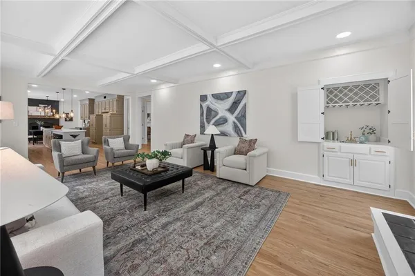 $1,199,900 | 4912 West 114th Street, Leawood, KS 66211