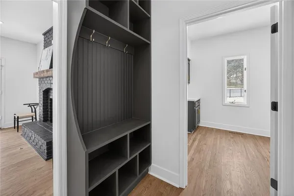 $1,199,900 | 4912 West 114th Street, Leawood, KS 66211