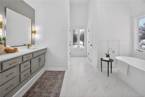 $1,199,900 | 4912 West 114th Street, Leawood, KS 66211