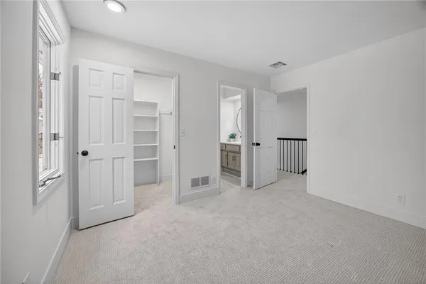 $1,199,900 | 4912 West 114th Street, Leawood, KS 66211