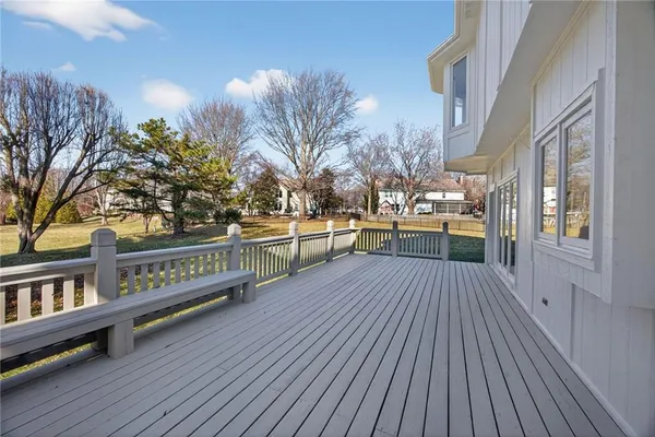 $1,199,900 | 4912 West 114th Street, Leawood, KS 66211