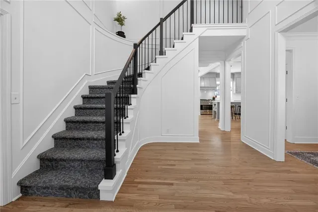 $1,265,950 | 4912 West 114th Street, Leawood, KS 66211